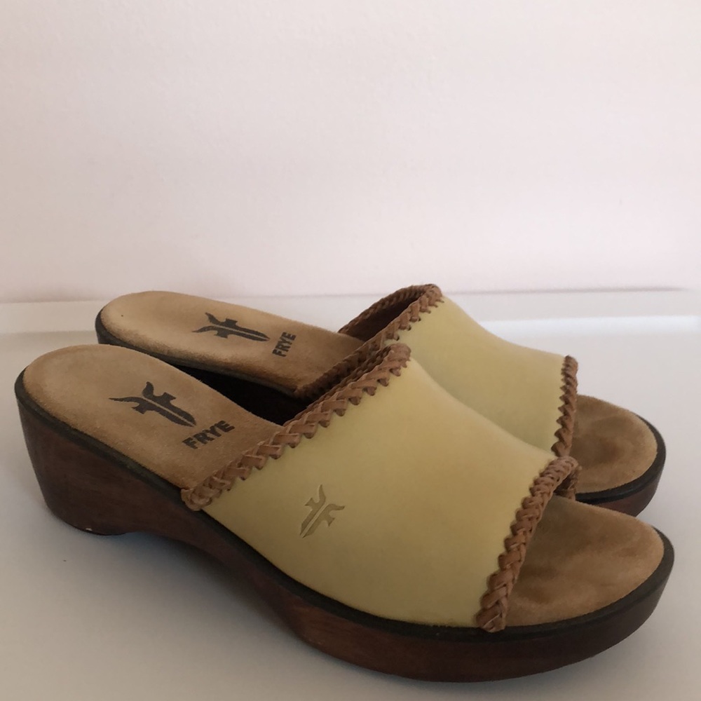 Frye - Picture 3 of 9